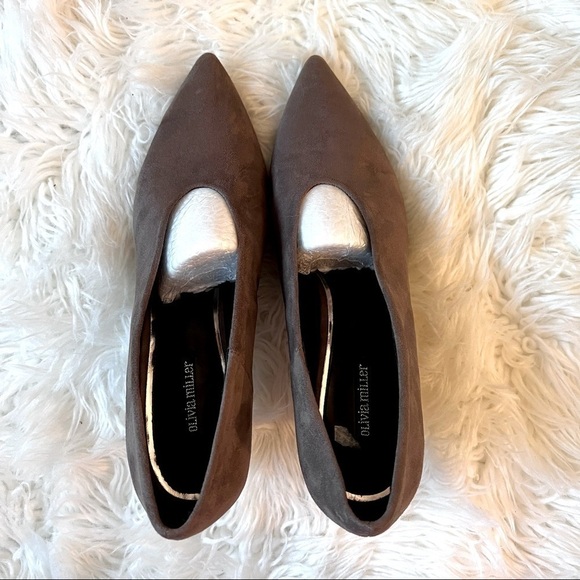 Olivia Miller Shoes - OLIVIA Miller Faux Suede Penny Taupe Heels Women’s Size 10